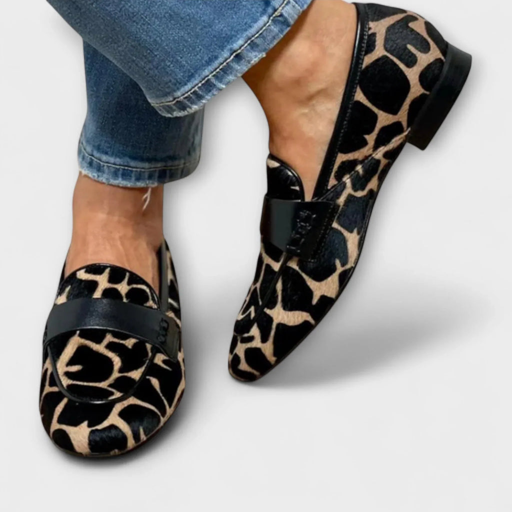 LEONIE™ – Orthopedic Leopard Moccasin